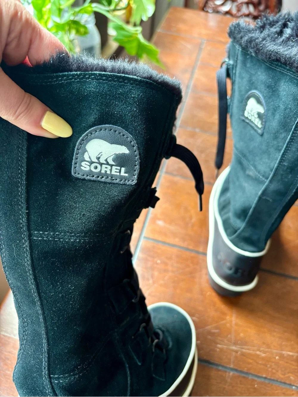 SOREL Tivoli High II Waterproof Black Suede Winter Snow Boots Faux Fur. NWOT!!